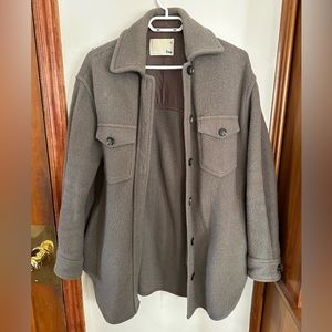 The Ganna Shirt Jacket in Turner Taupe